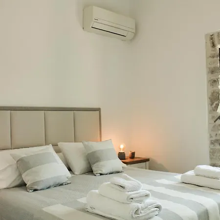 וילה Thomas's House *