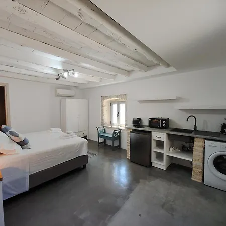 Thomas's House Villa *