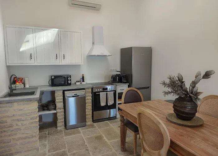 Villa Thomas's House *