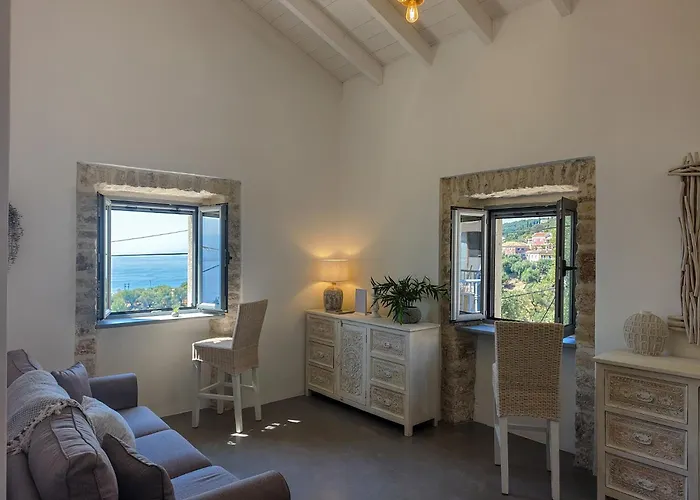 Villa Thomas's House *